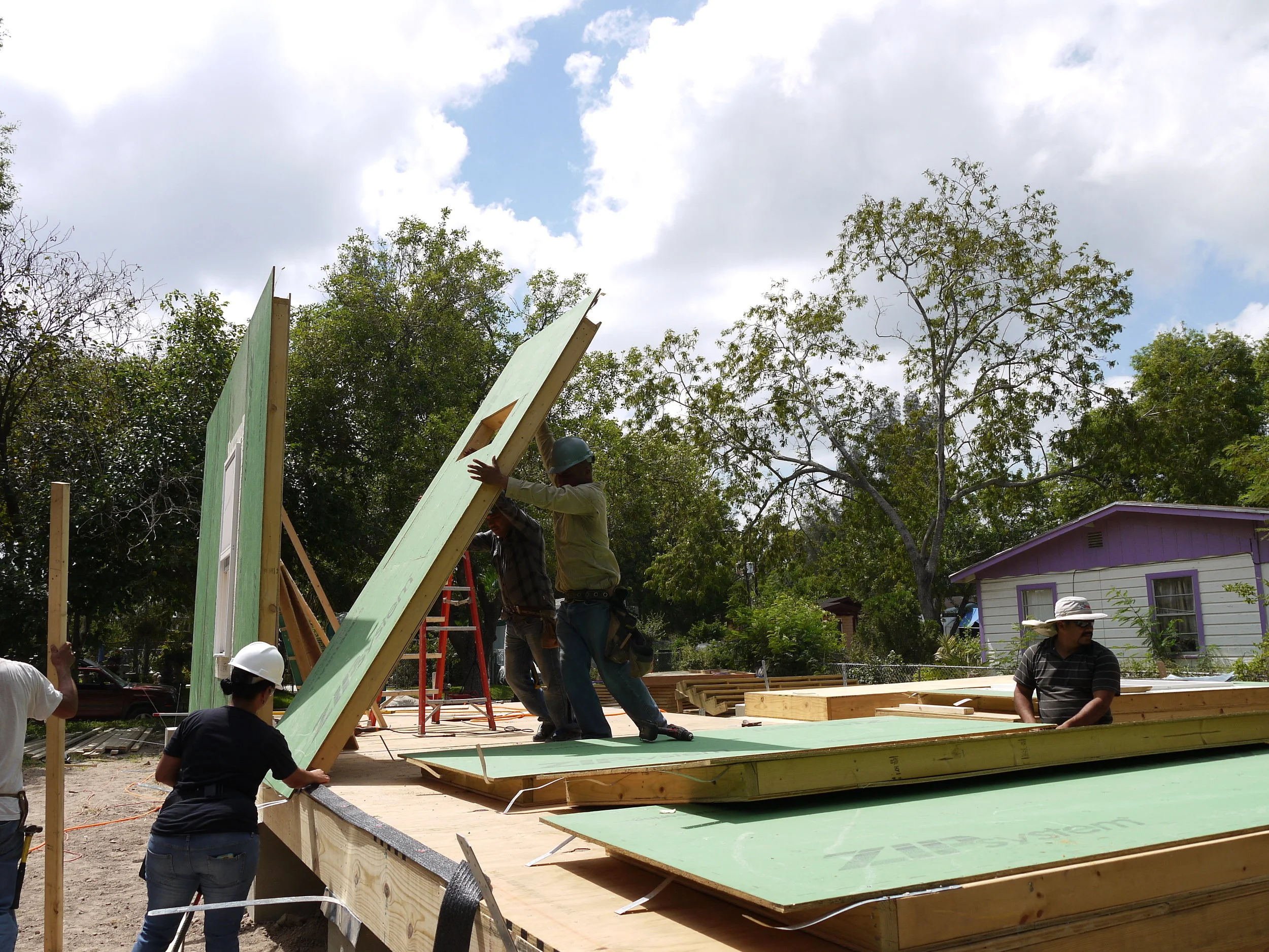 RAPIDO core construction©buildingcommunityWORKSHOP