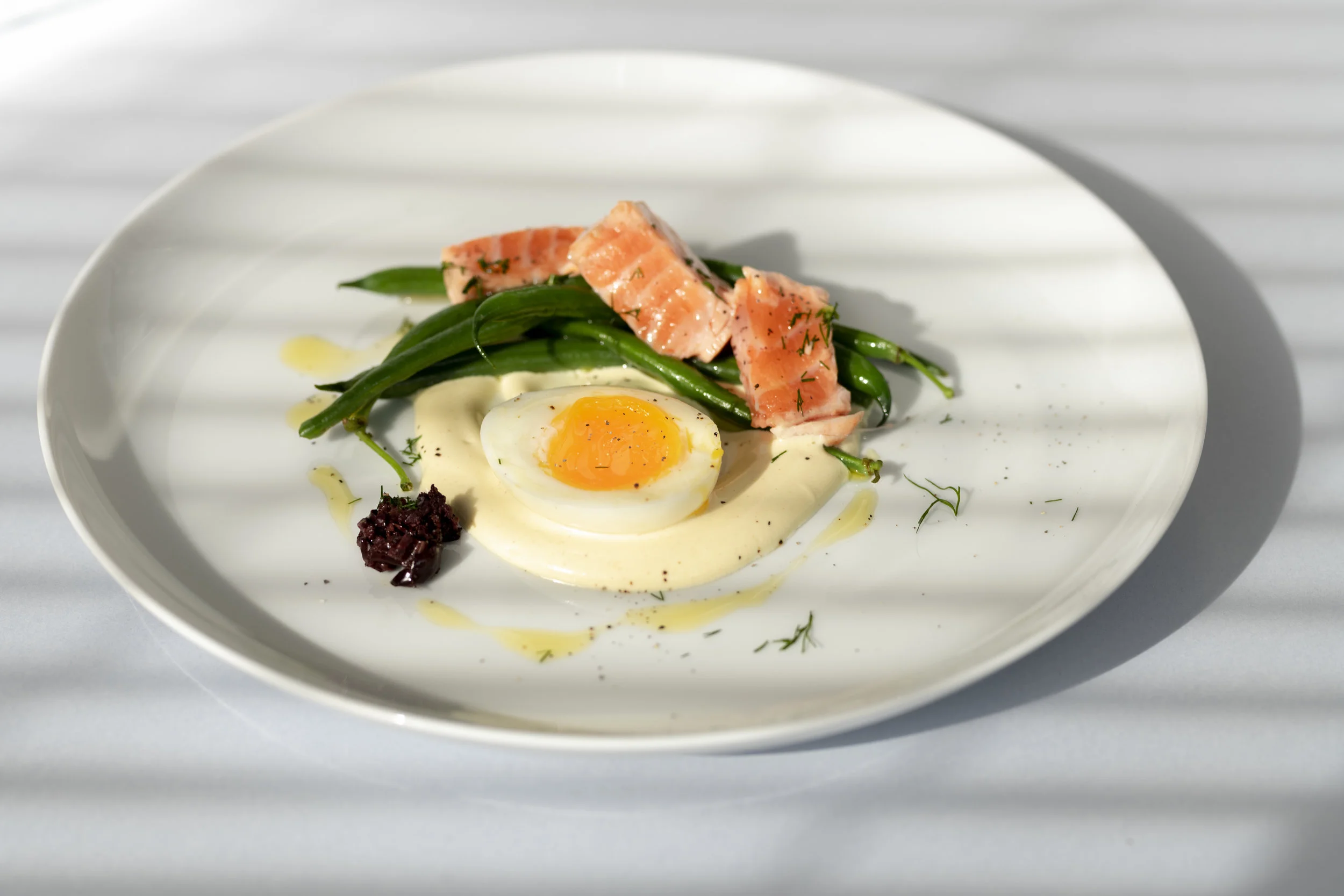 Salmon/ Photography: Master students Seeway Bcn/ Styling: Emma Brands