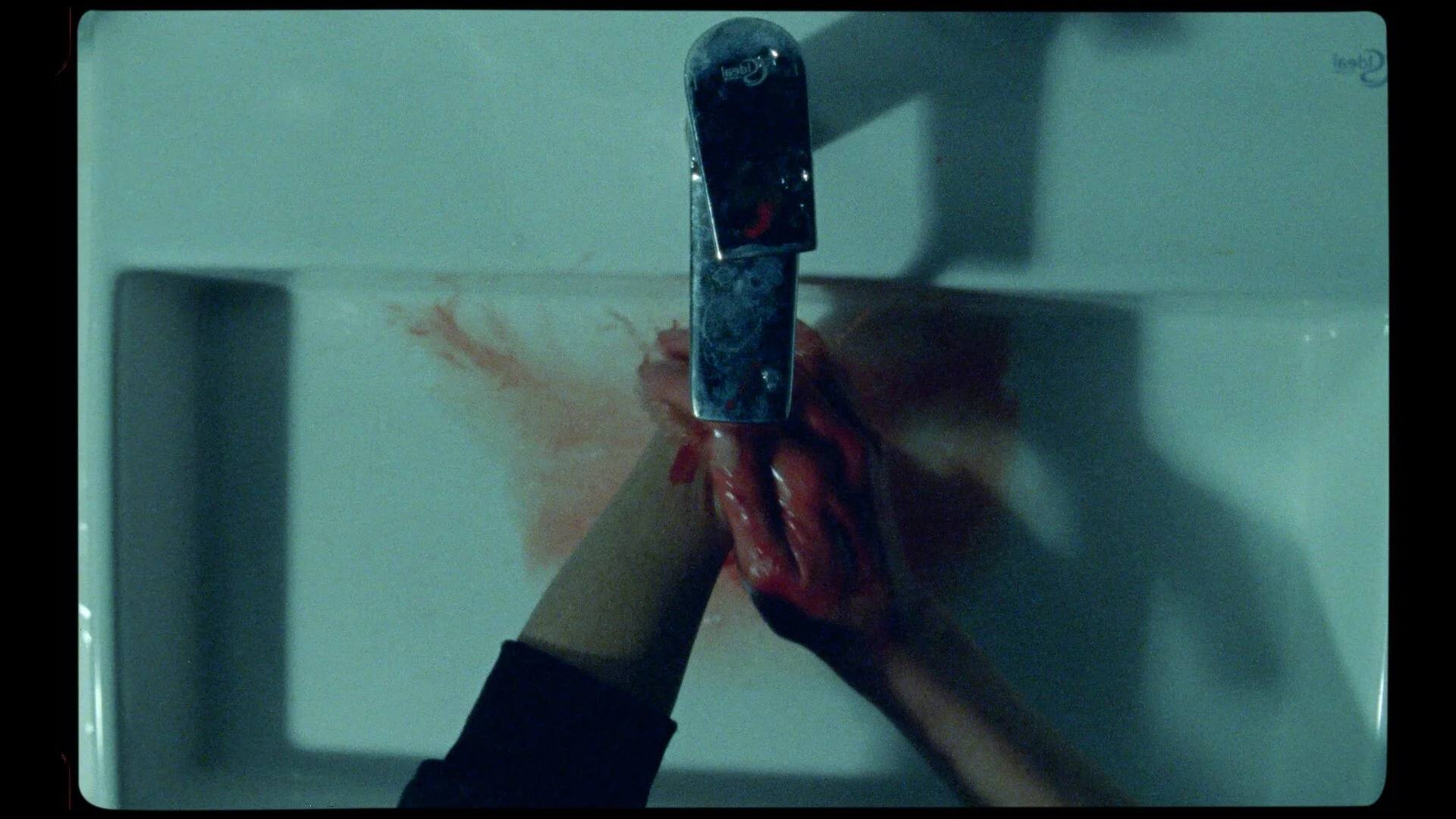 ROUGH_HANDS_2.4.1.jpg
