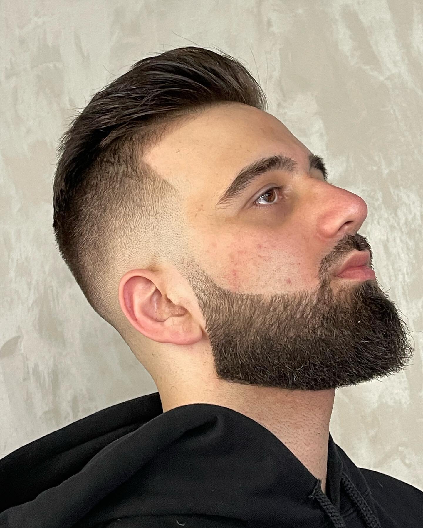 Ce n'est pas juste une coupe, c'est une exp&eacute;rience. ✨

.
.
.

#barbier #barbershopconnect #laval #montreal #barbershop #barberlife