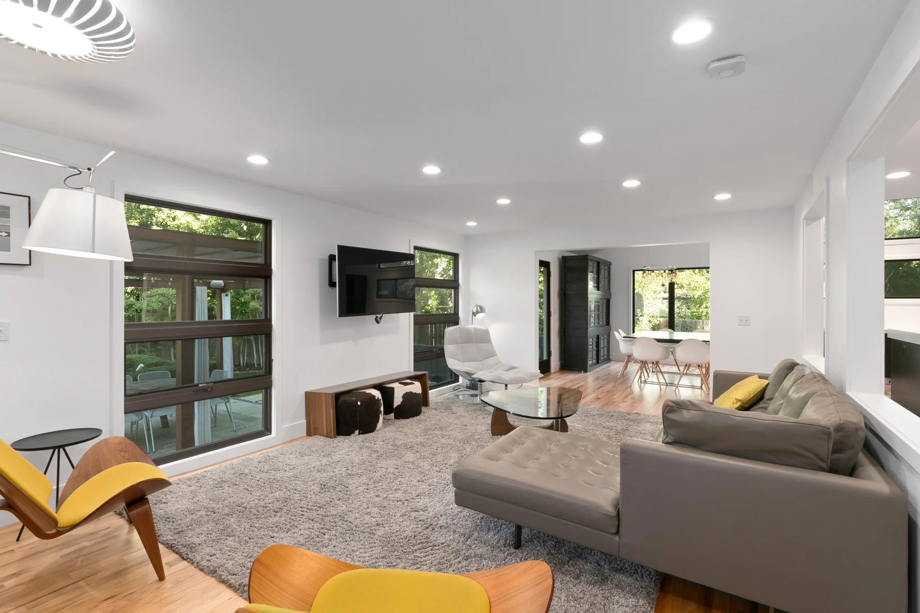 024-Main-Living-3978-Arbol-Ct-MLS.jpg
