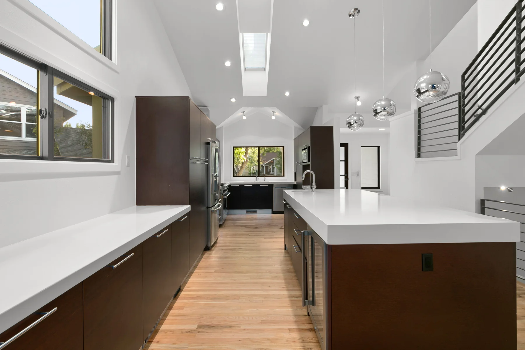 028-Main-Kitchen-3978-Arbol-Ct-MLS.jpg