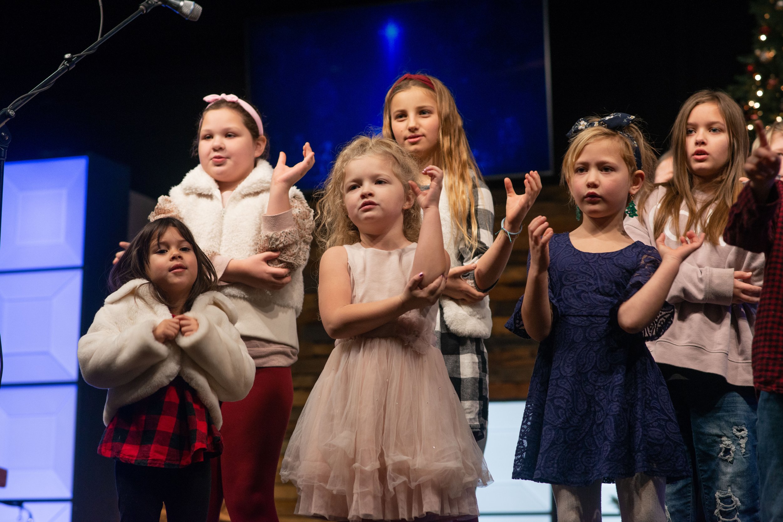 2022.12.18 NCC Owosso Christmas children's ministry - Ariana5.jpg