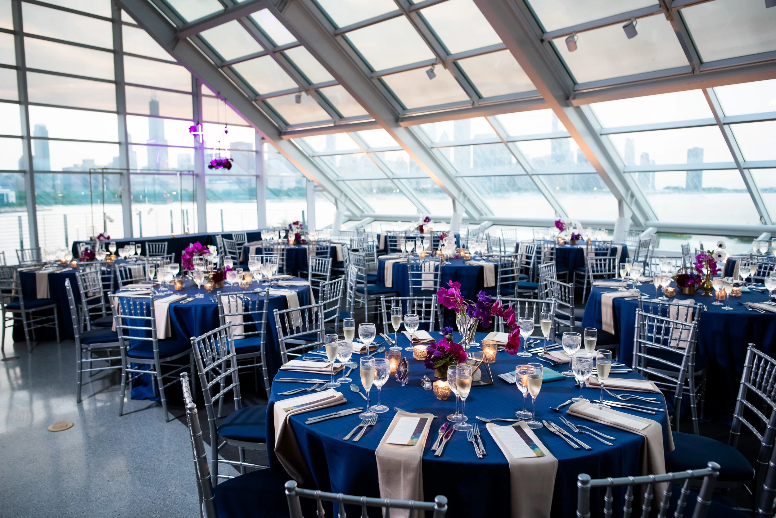 Funky Wedding At The Adler Planetarium Chicago Fierce Productions