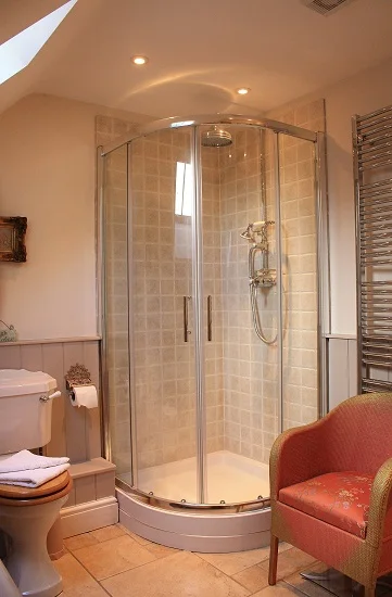 shower-cottage.jpg