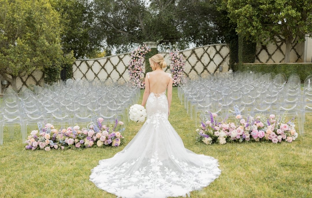 This dress, this moment&mdash;pure magic! ✨👰💖