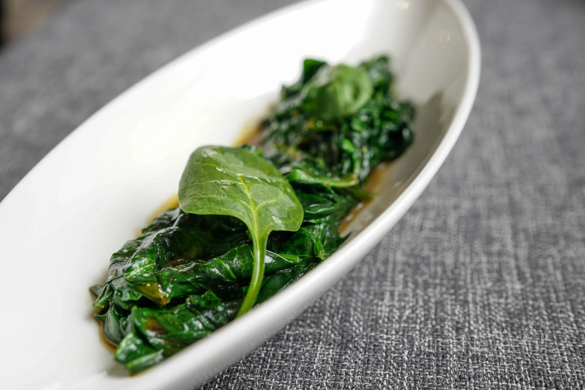 Spinach garlic Asiate, sesame oil and soy 蒜香亚洲风味菠菜 (RMB 70)