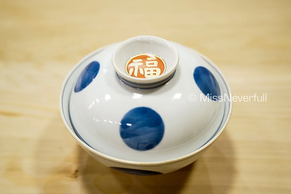 'FU, LU, SHOU', literally means have a nourish life and being longevity.