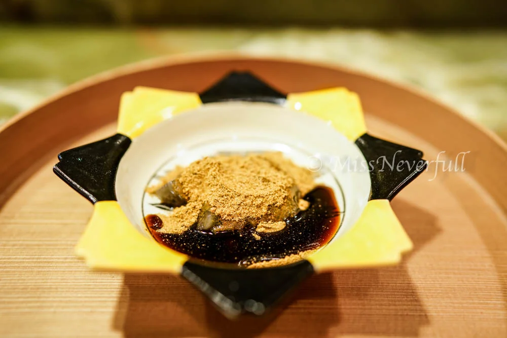 10. Warabi mochi with Kuromitsu syrup and kinako powder - sweet ending