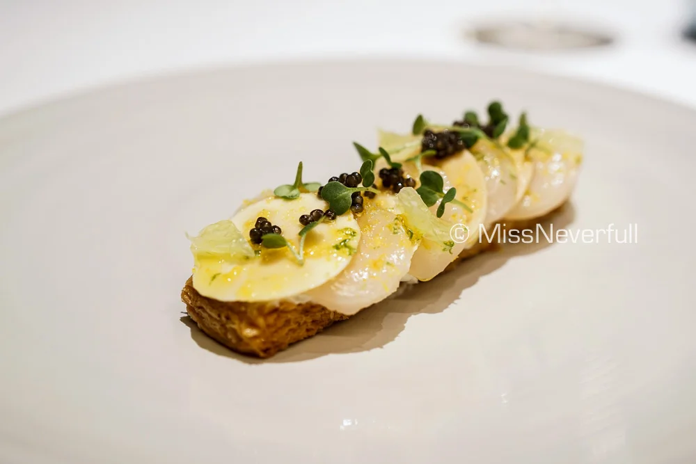 Scallops tart, mushroom, caviar, Karasumi and sour cream