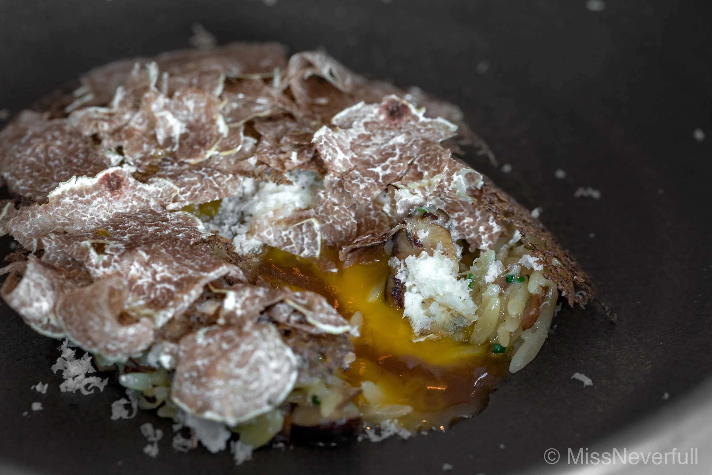 6. TEXTURE: risotto, wild fungus, buckwheat wafer (alba truffle 2)