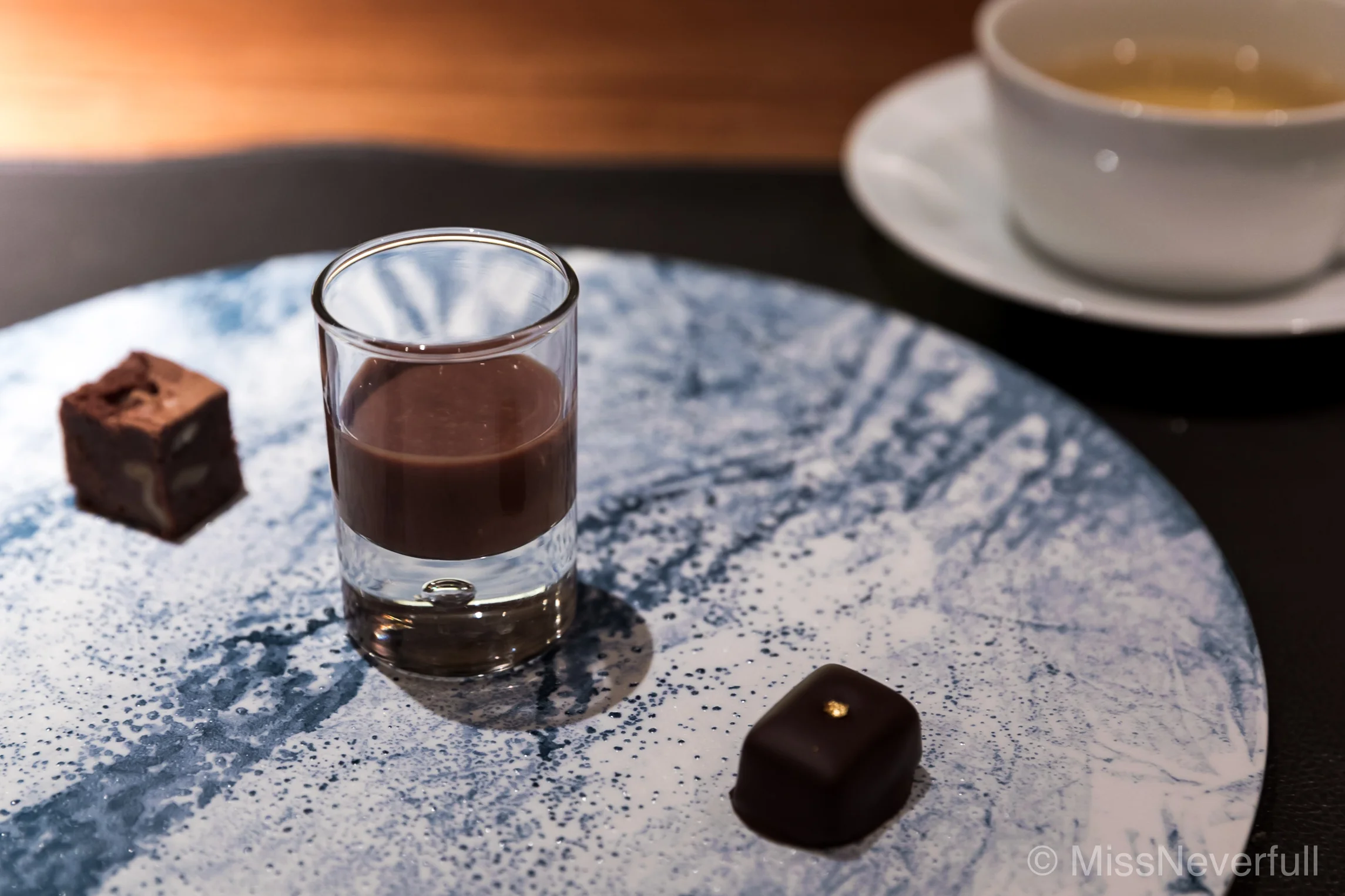 Petit fours: Chocolate trio