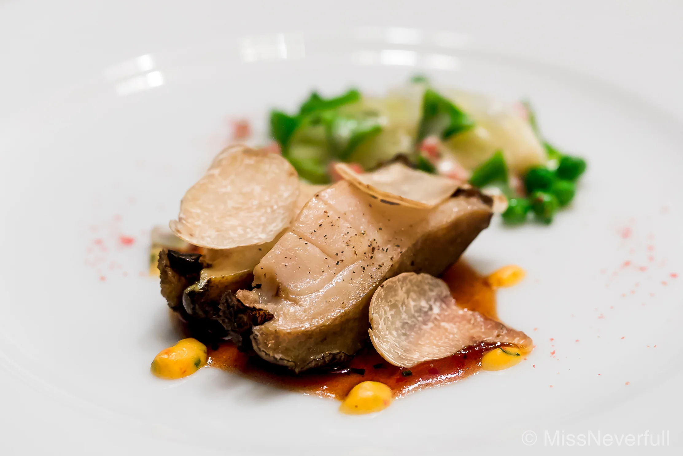 4. Boiled abalone, bearnais sauce, white truffle