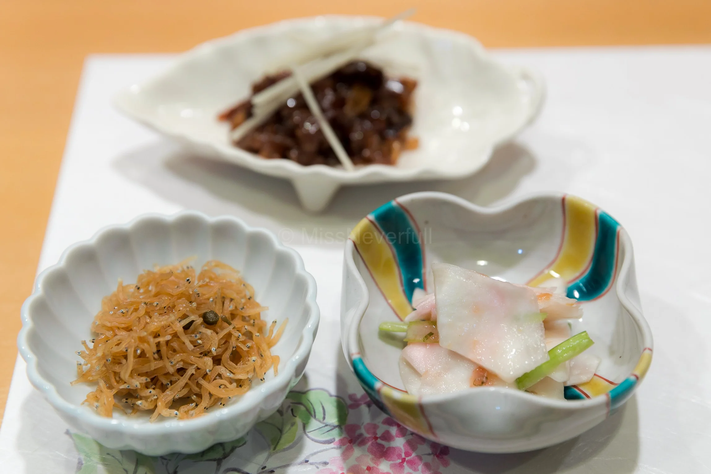 Chirimen (dried baby sardines) and pickles | ちりめん、香物