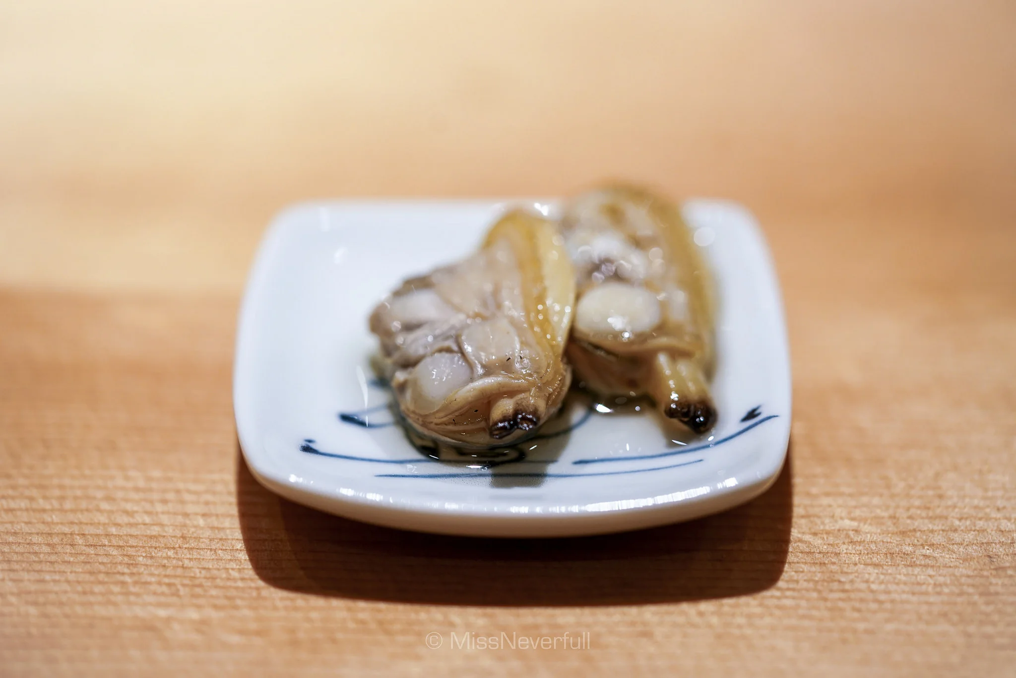 藁焼き蛤 / Warayaki-smoked clam