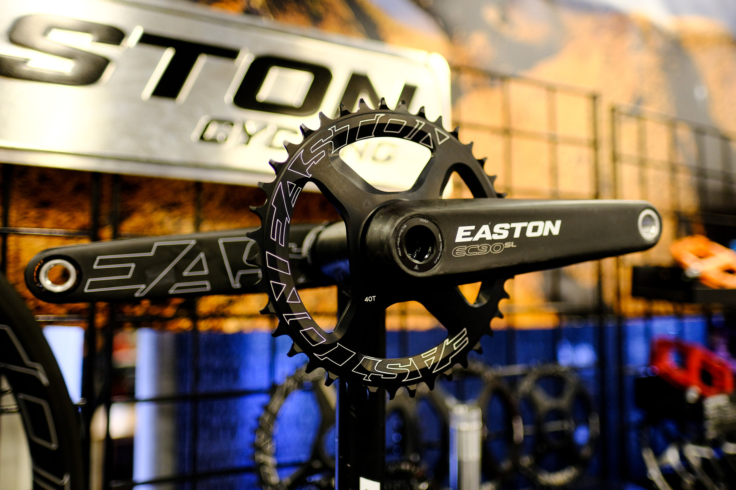 Easton has a new line of carbon fiber components, including flared drop bars, new carbon stems and these sweet cranks, all ready for your next gravel build!