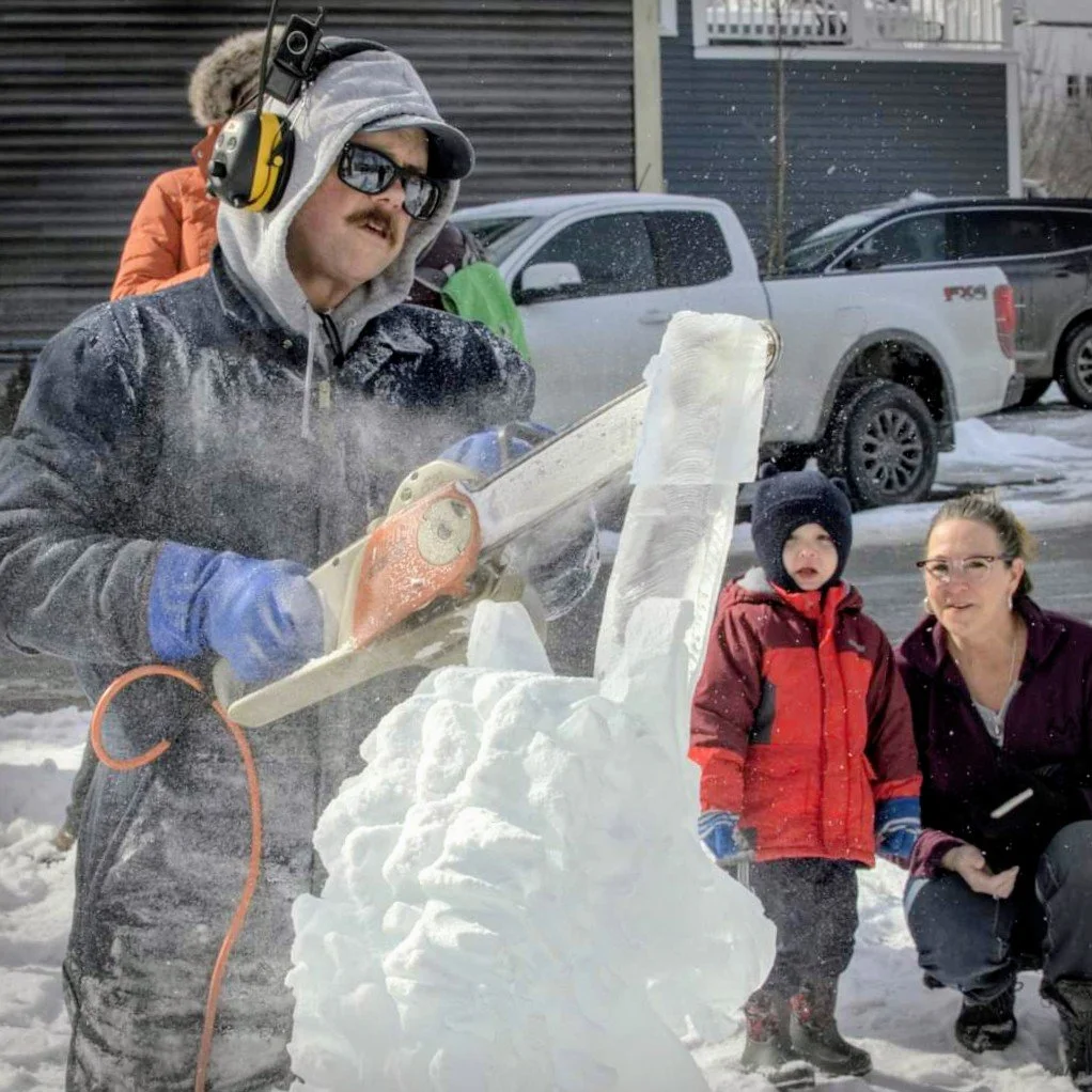 Tim Pierce live ice carving demo..jpeg