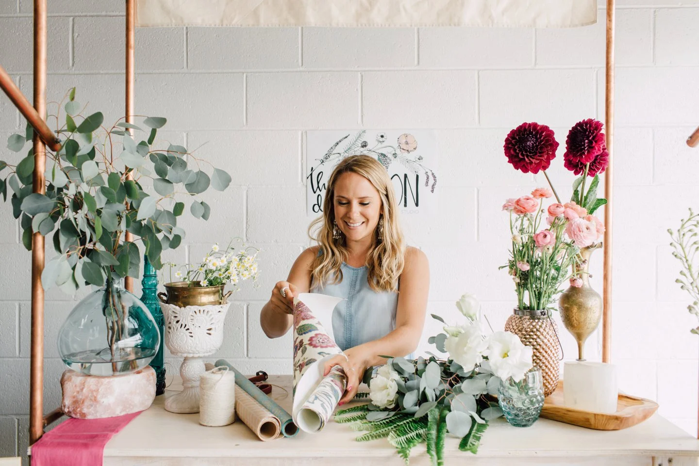 San Diego Florist The Dainty Lion | www.plumandoakphoto.com
