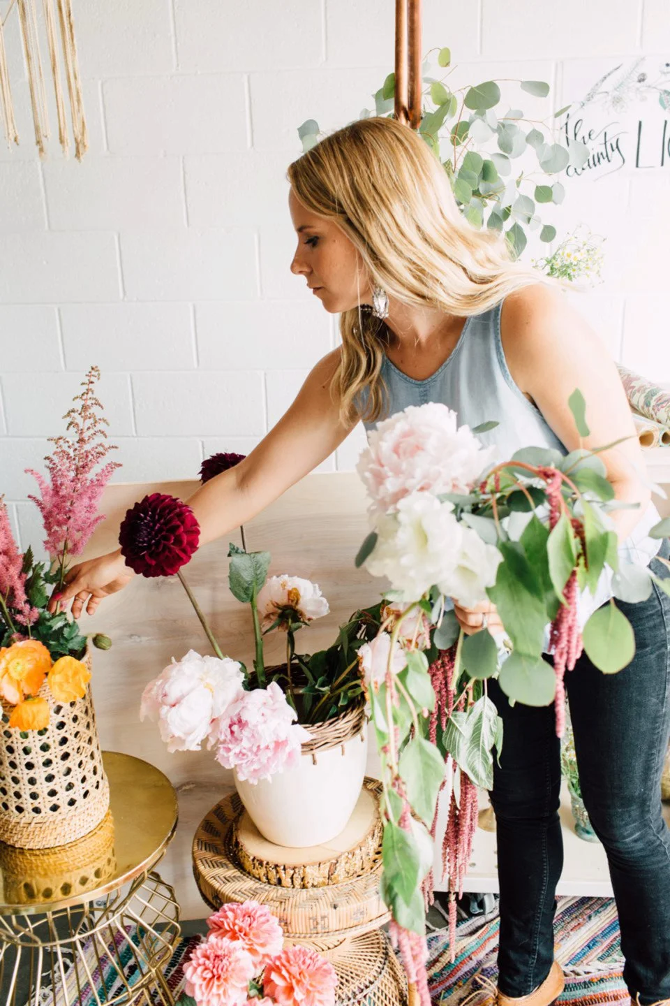 San Diego Florist The Dainty Lion | www.plumandoakphoto.com