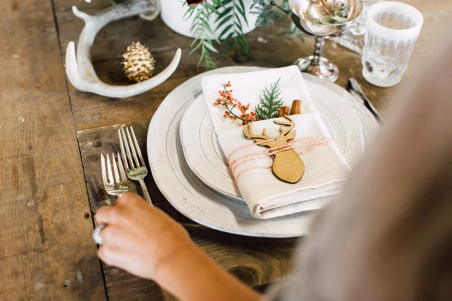 holiday place setting ideas