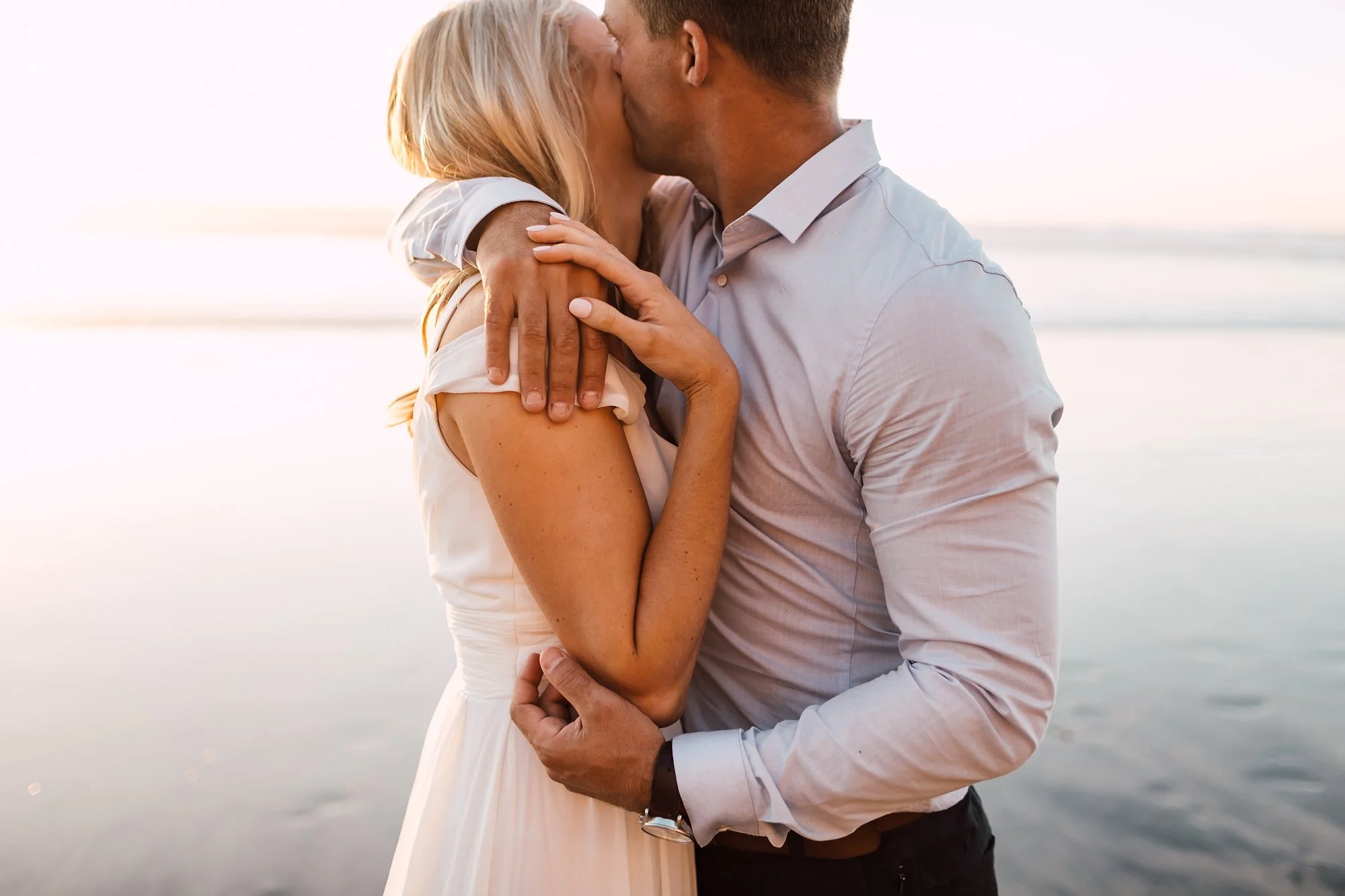blacks beach engagement session_0025.jpg