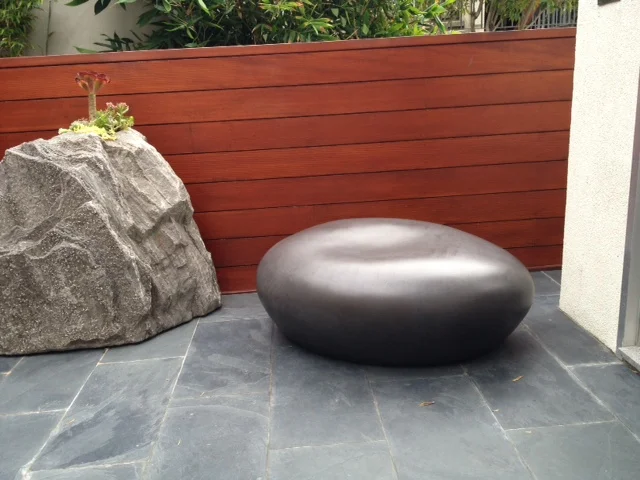 Med anthracite CS Pebble in Entry.jpg