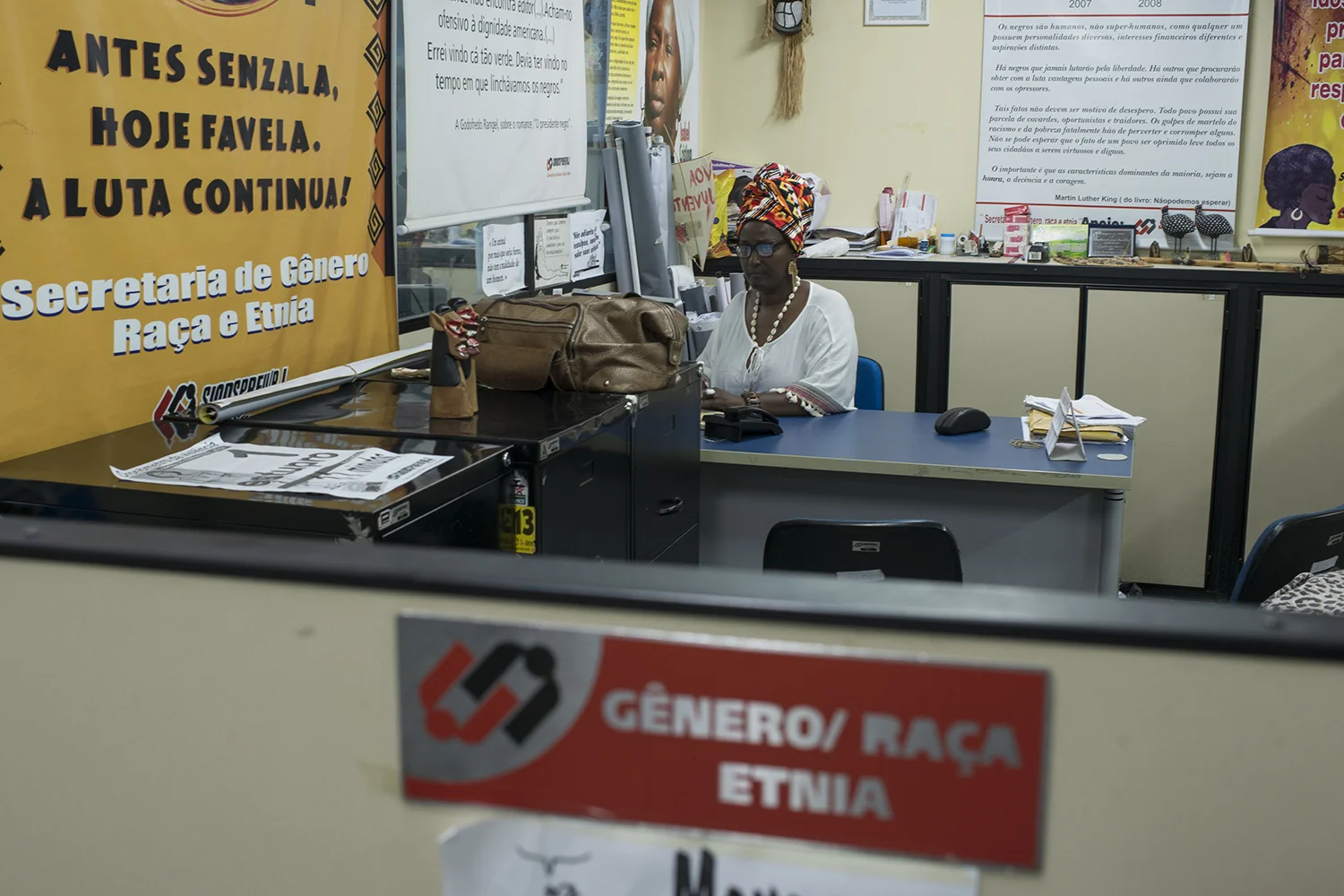 60LUCAS_LANDAU_UOL_RACISMO_05-.jpg