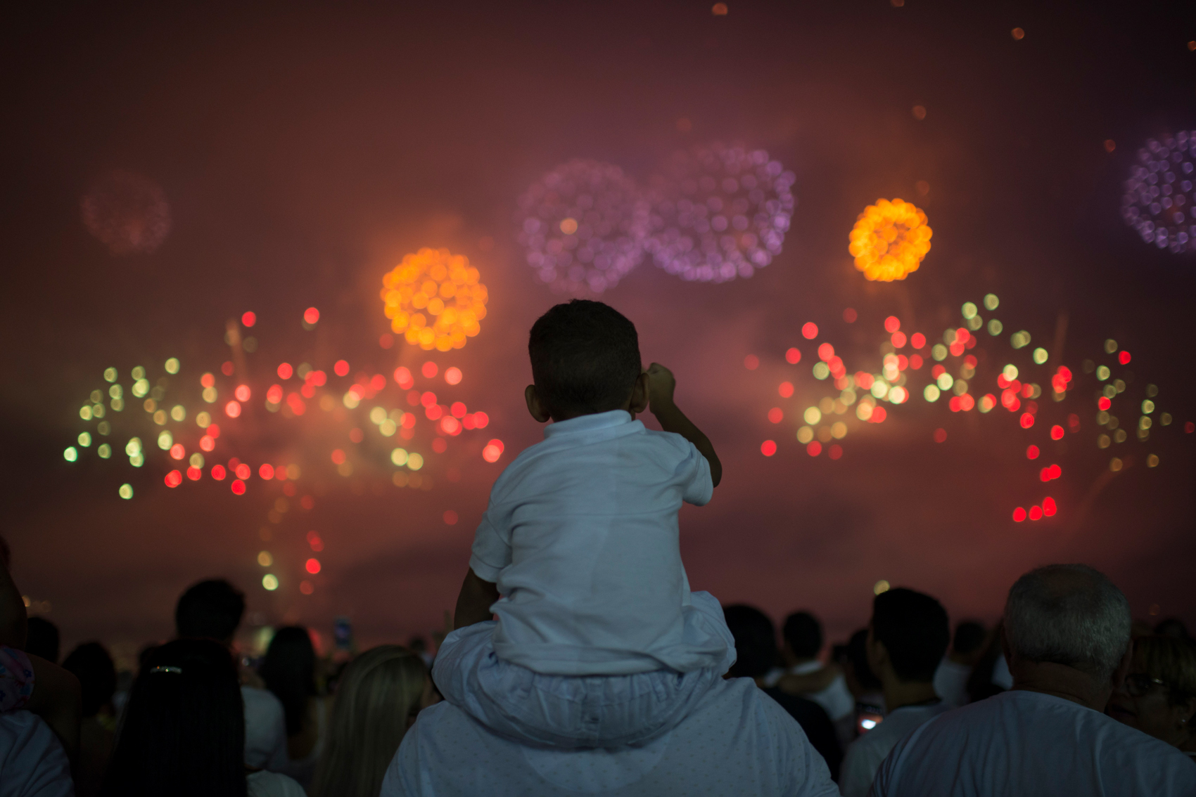 LUCAS_LANDAU_REUTERS_REVEILLON_17.jpg