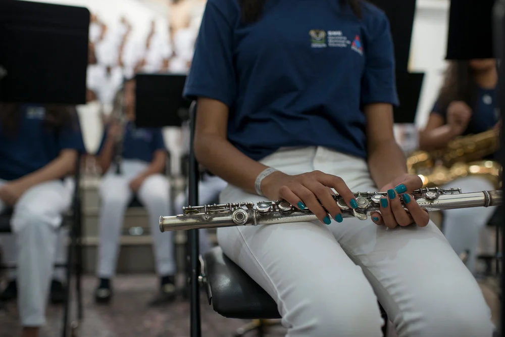 Dez. 6, 2017. Cada concerto é um momento especial para os jovens. Percebe-se o nervosismo, mas a preparação (assim como a agenda) é tão intensa, que a maioria diz lidar bem com a tensão antes da apresentação.