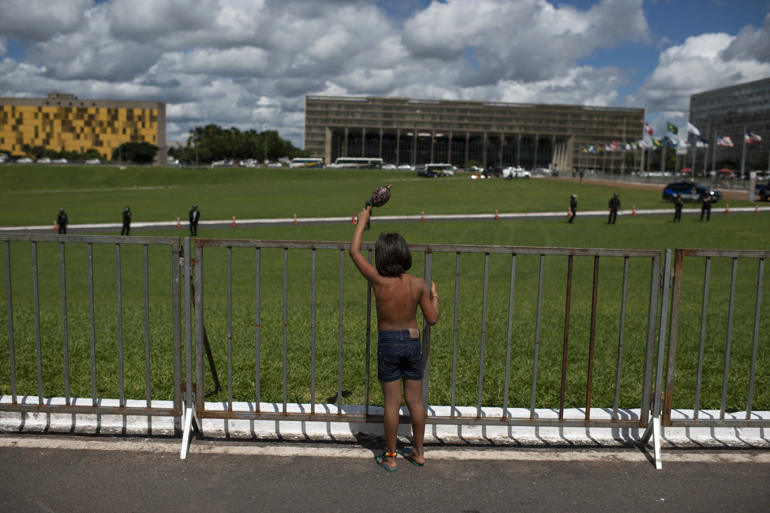  Voltar para   GUARANI KAIOWÁ   