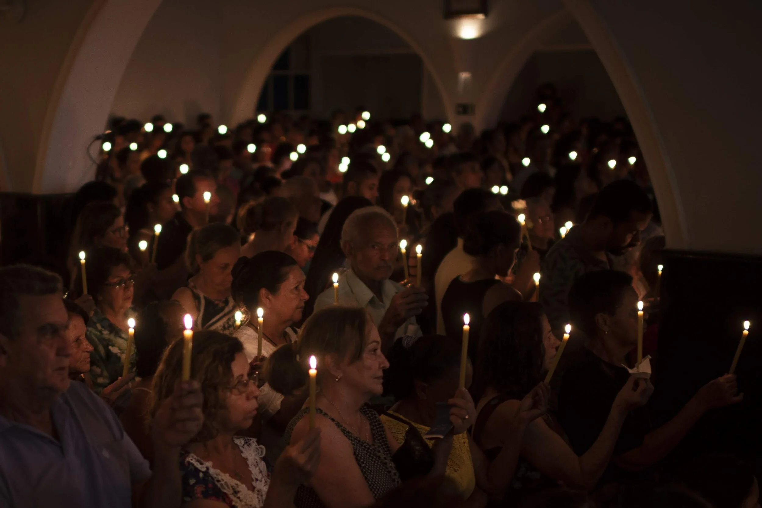  Seventh-day Mass in the church of Brumadinho. 2019. © Lucas Landau 
