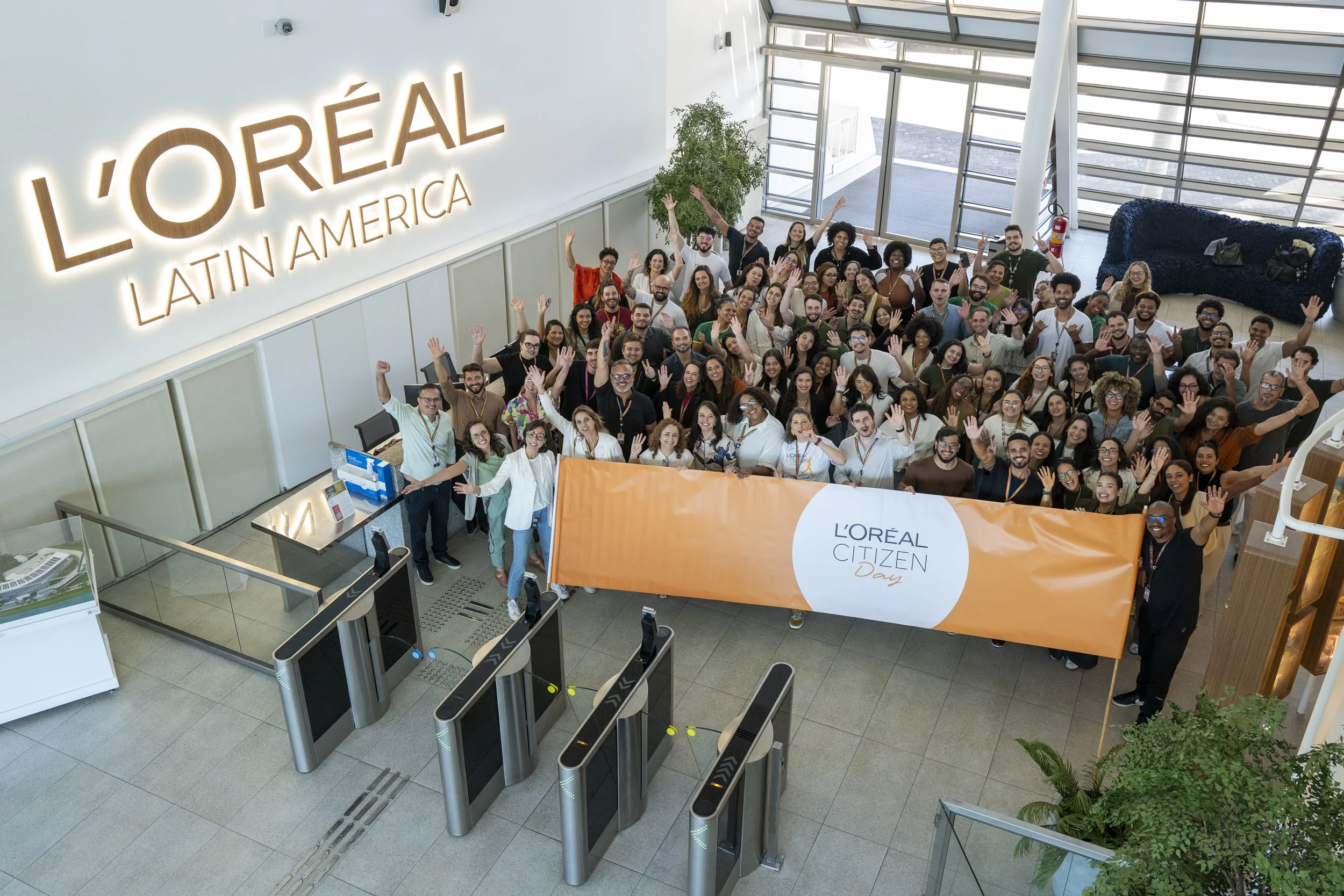 LANDAU_LOREAL_01.jpg