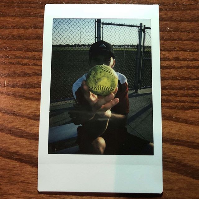 Softball Polaroids after a 3 win day.
PC: @taylorrnoellle •
#softball #polaroid #gameday #winning #artsy