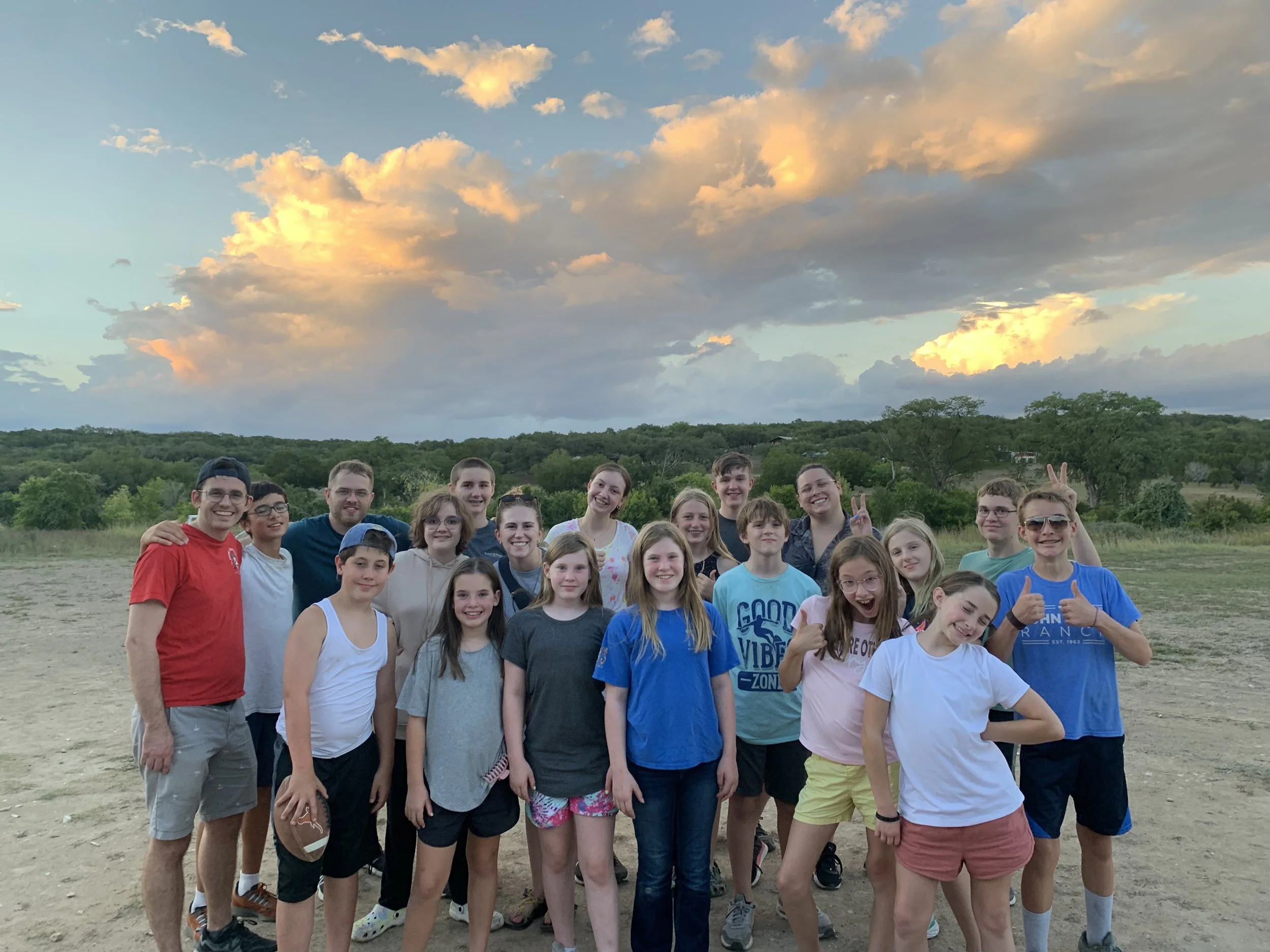 Sarah Dixon - F7B15F97-598F-4F25-BC30-F461F5B759CD.jpeg