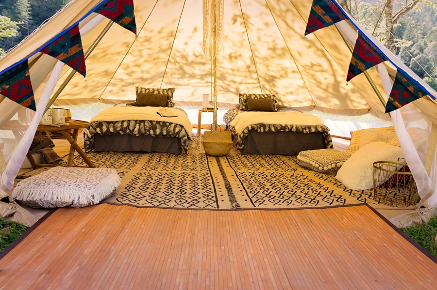 tent2.jpg