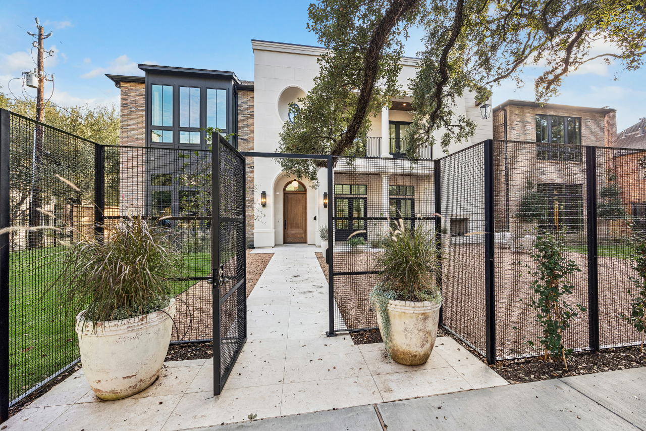 49-Sunset Blvd 1801 IMG 401.png