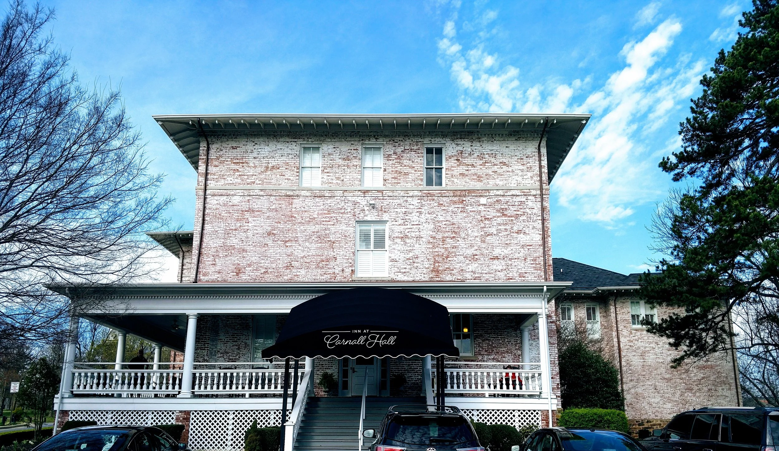 Inn at Carnall Hall
