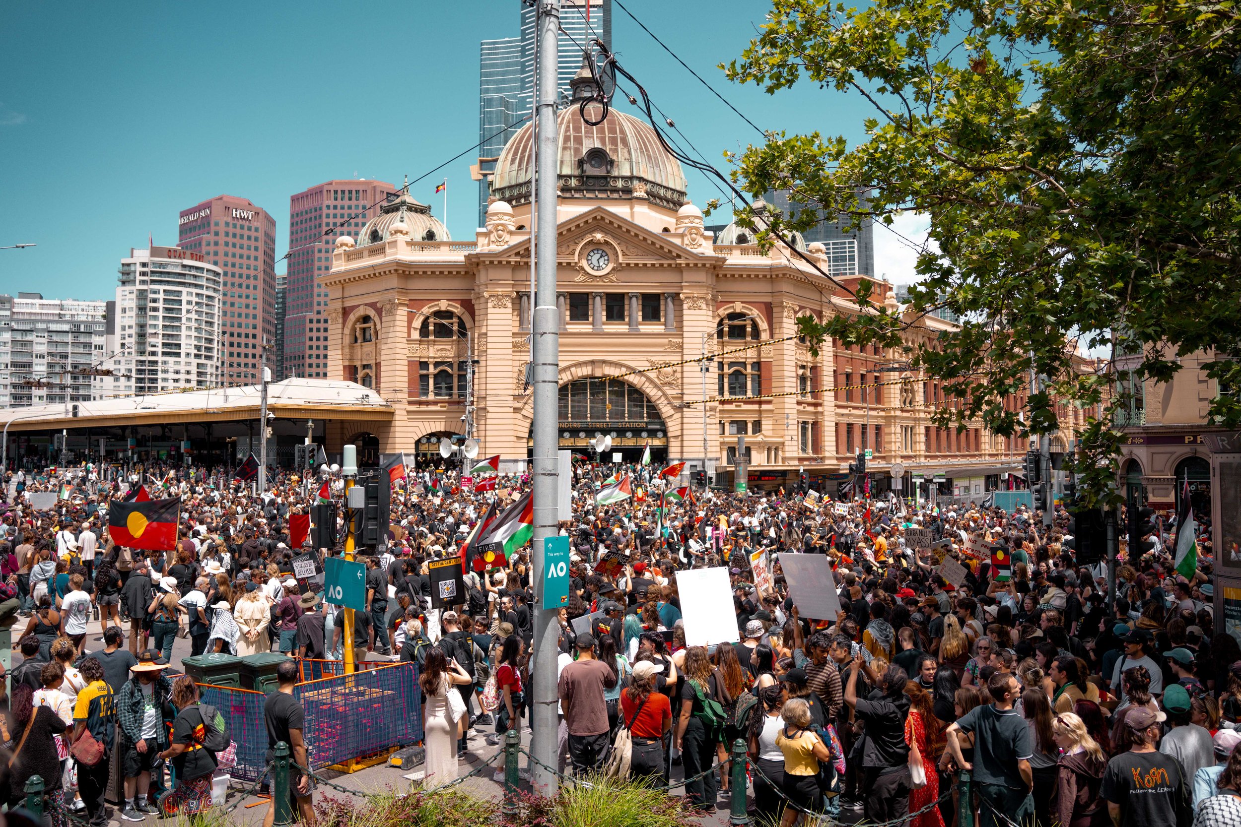 Police permission for protests would set undemocratic path for Victoria
