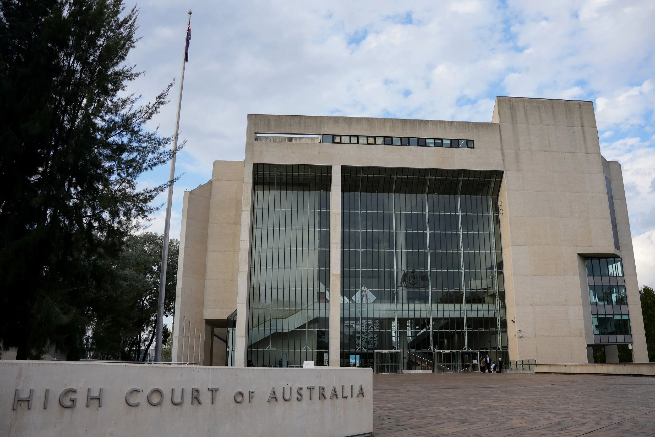 High Court rules ankle bracelets and curfews unconstitutional for people released from indefinite immigration detention 