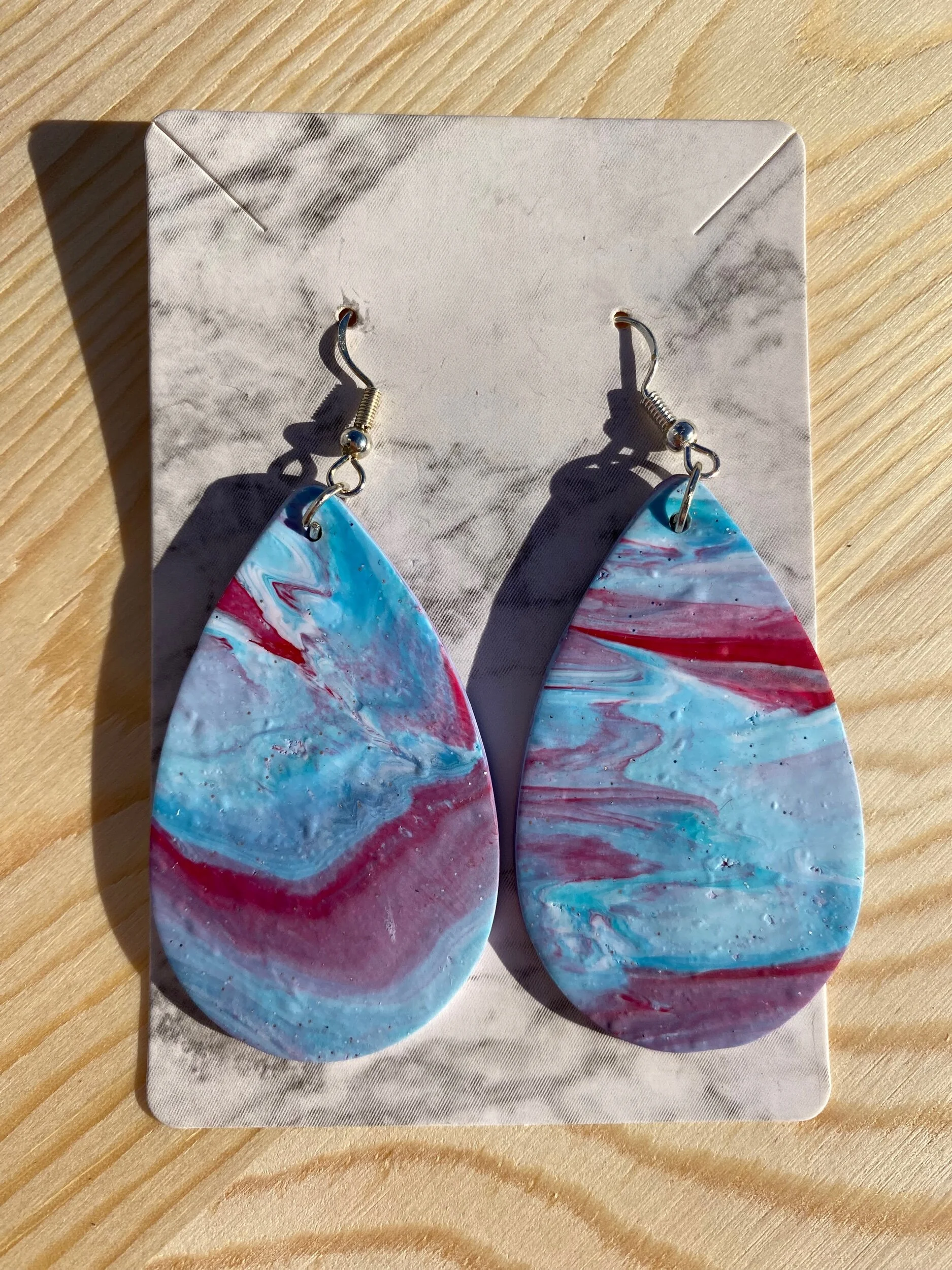 35A69ABB-0E16-4621-ACD1-63CC81BBEB5B