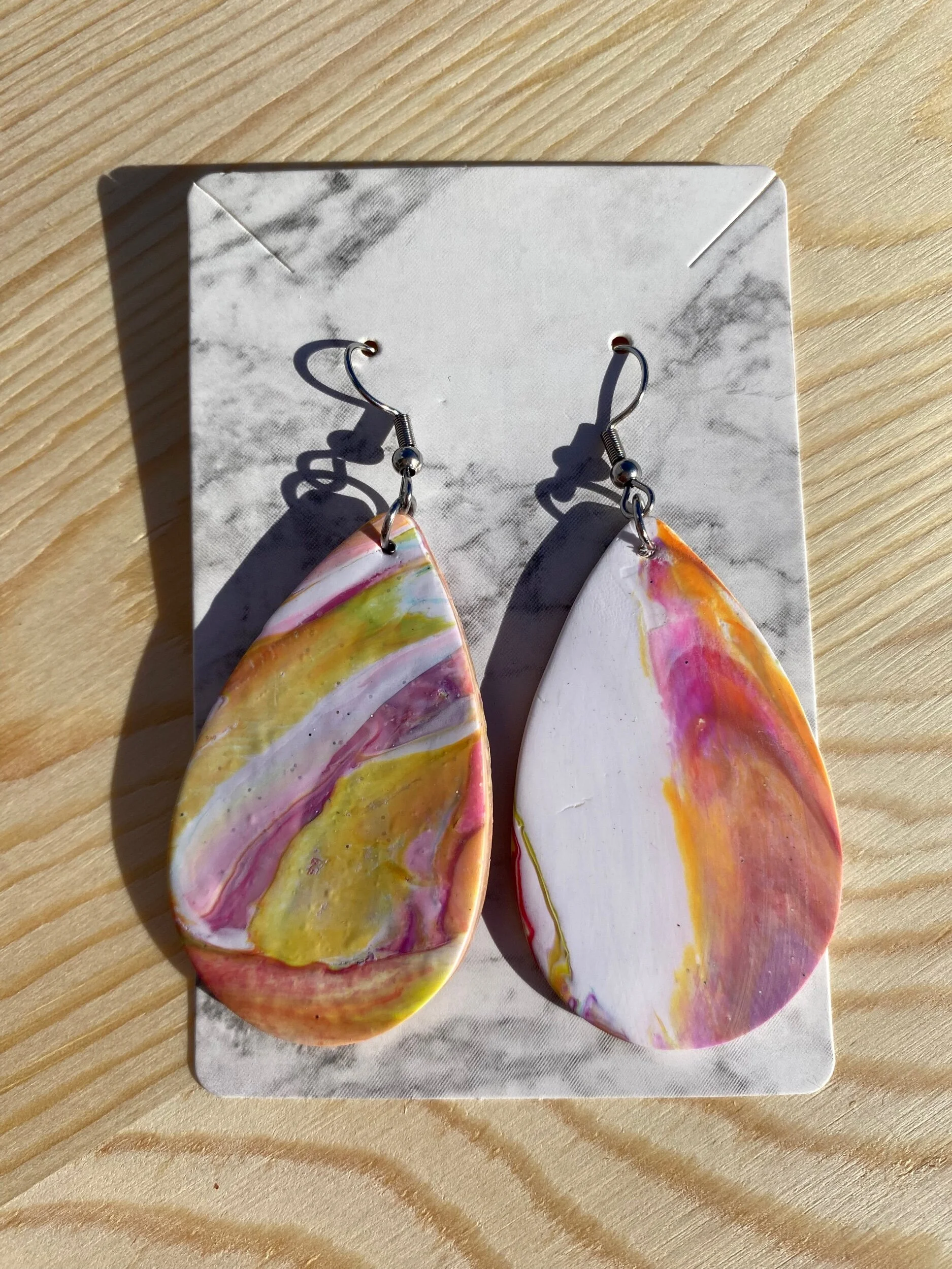 EBA51556-2A81-4D1D-B13F-78EAB549121C