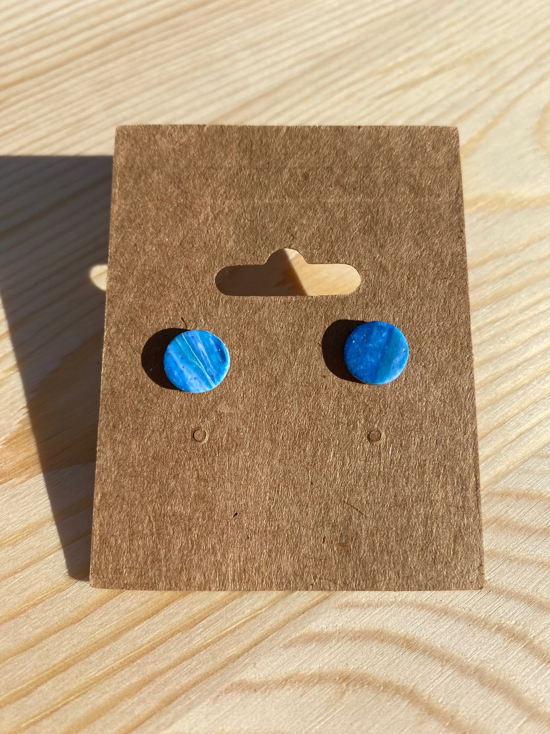 02615DB0-FE36-408F-B165-CE29BA2D4D08