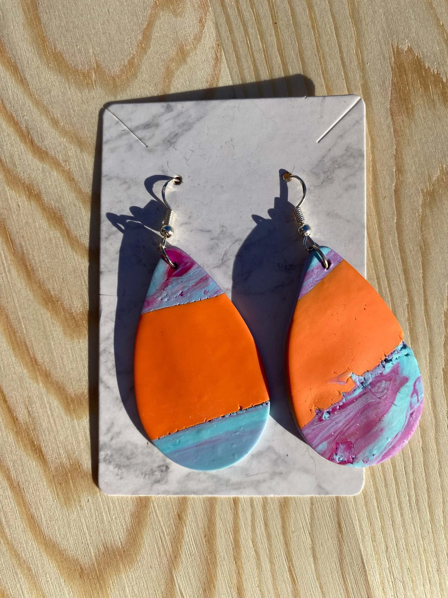 166EF280-D916-43A8-A98A-6E3EE5D67D44