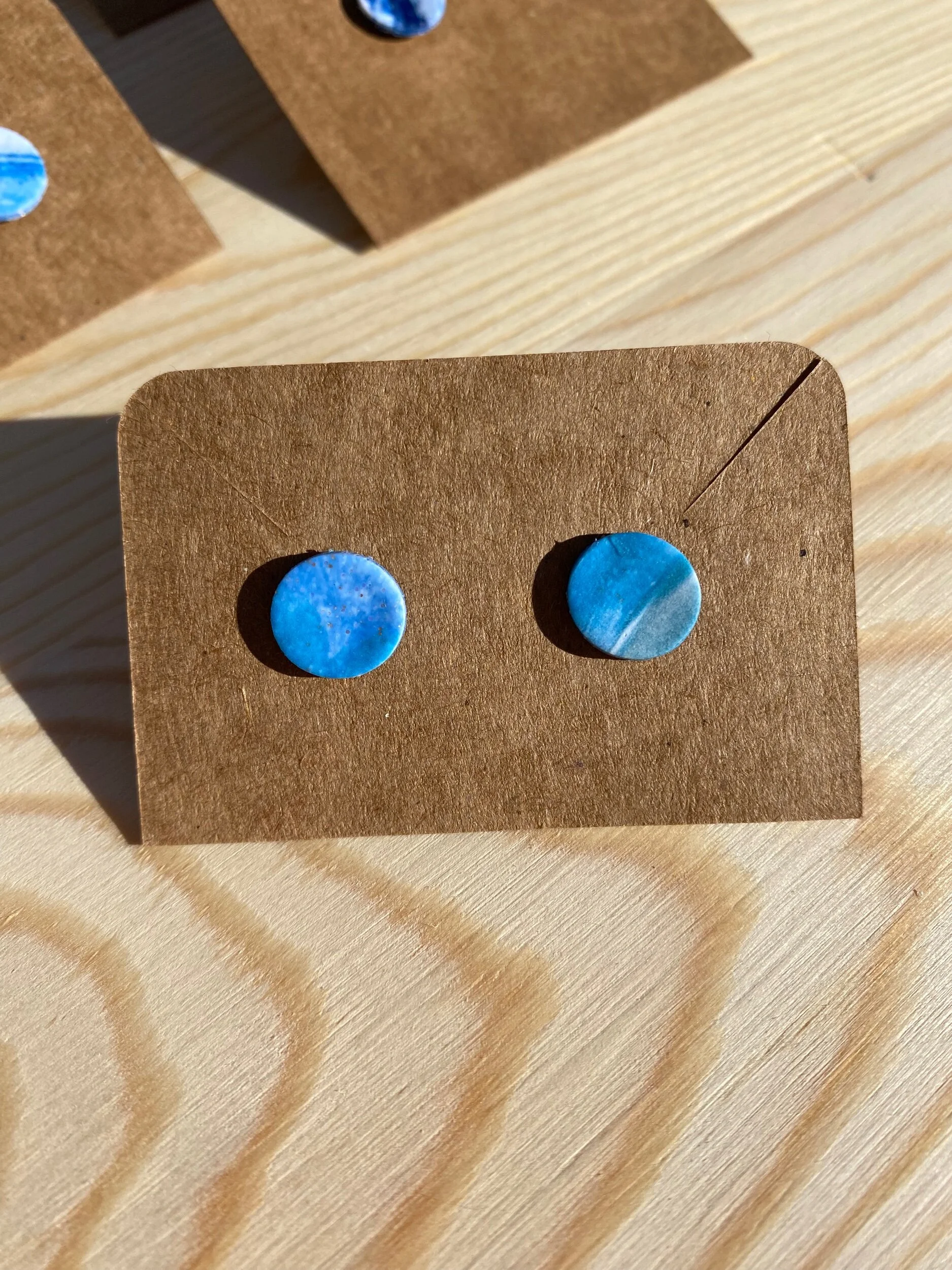 CEFBA487-38A9-455E-9571-98C3B27C39E4