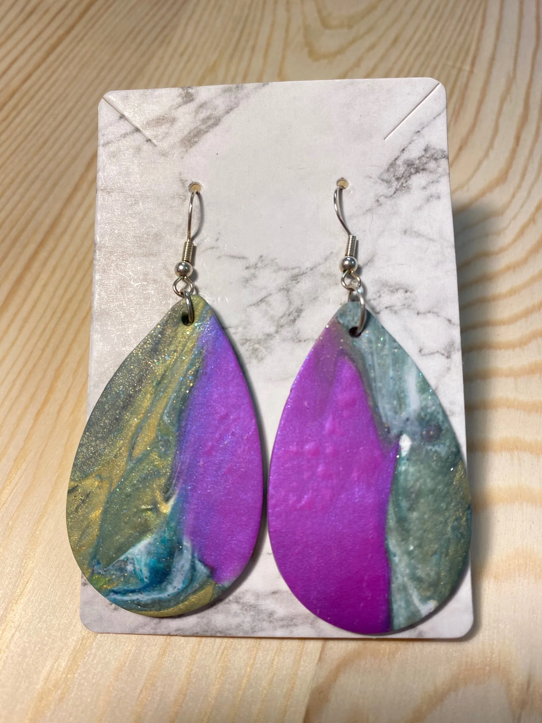 CAF128A1-C4F5-4BC3-824A-2FE304C24DE0