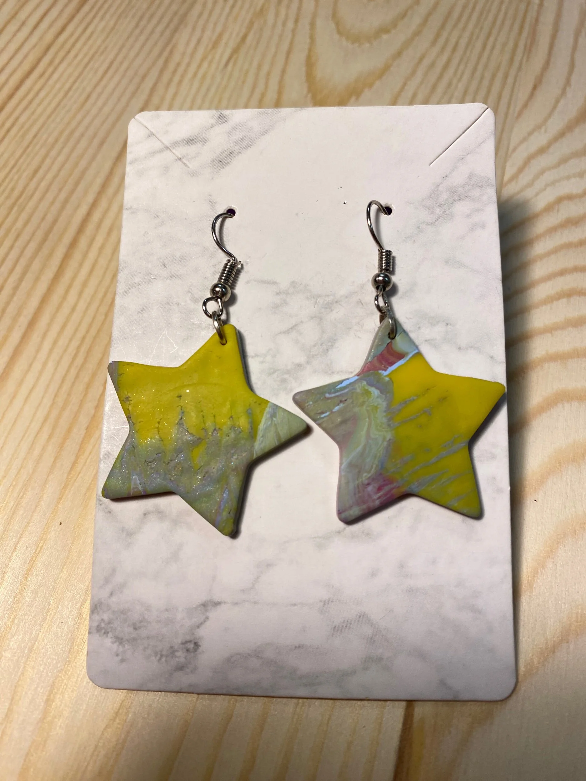 5ACD543C-5FD6-4FC1-9F19-53B18548AAAA