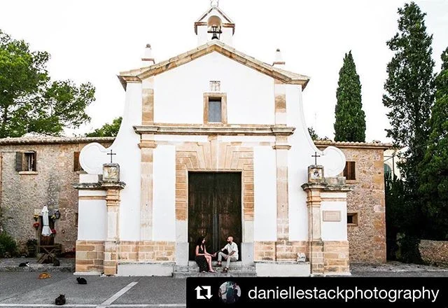 #Repost @daniellestackphotography ・・・
365 steps to reach the monestary Santuari del Puig de Maria, one step for each day of the year. One step for each day Diana &amp; Adam have known each other.  Pretty romantic, don&rsquo;t you think?⠀
.⠀
.⠀
.⠀
.⠀
