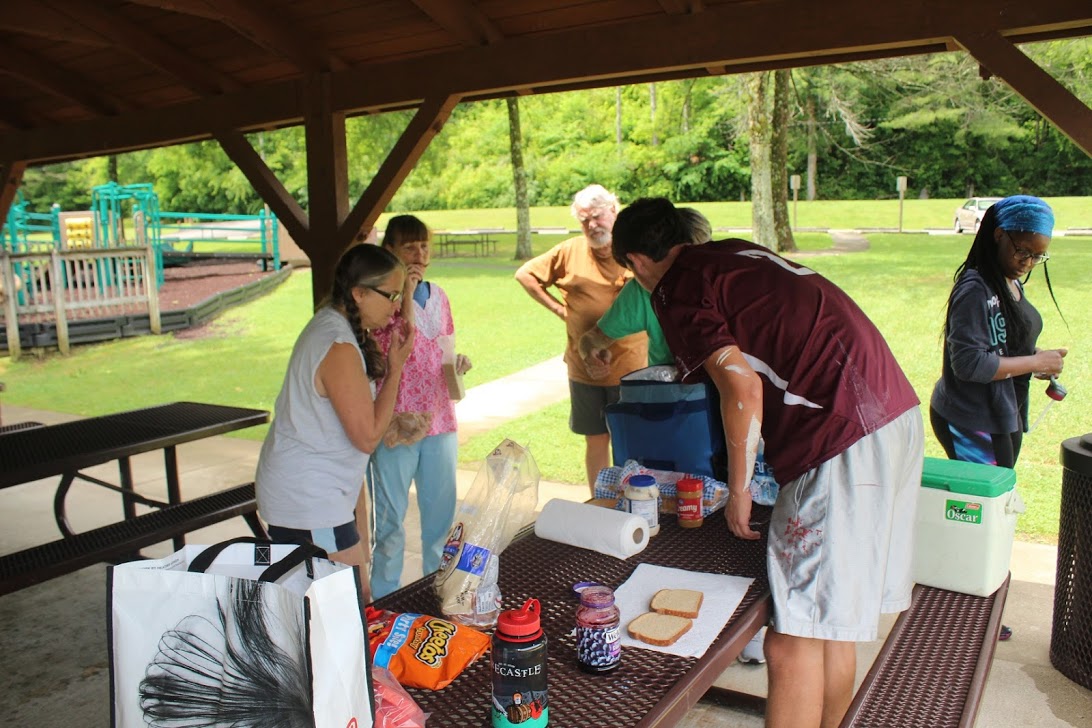 Eating with the love between our brothers and our sisters