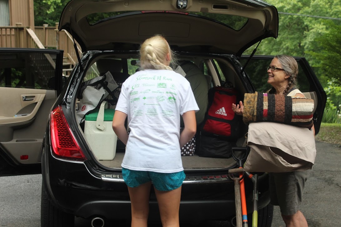 Packing the love between our brothers and our sisters