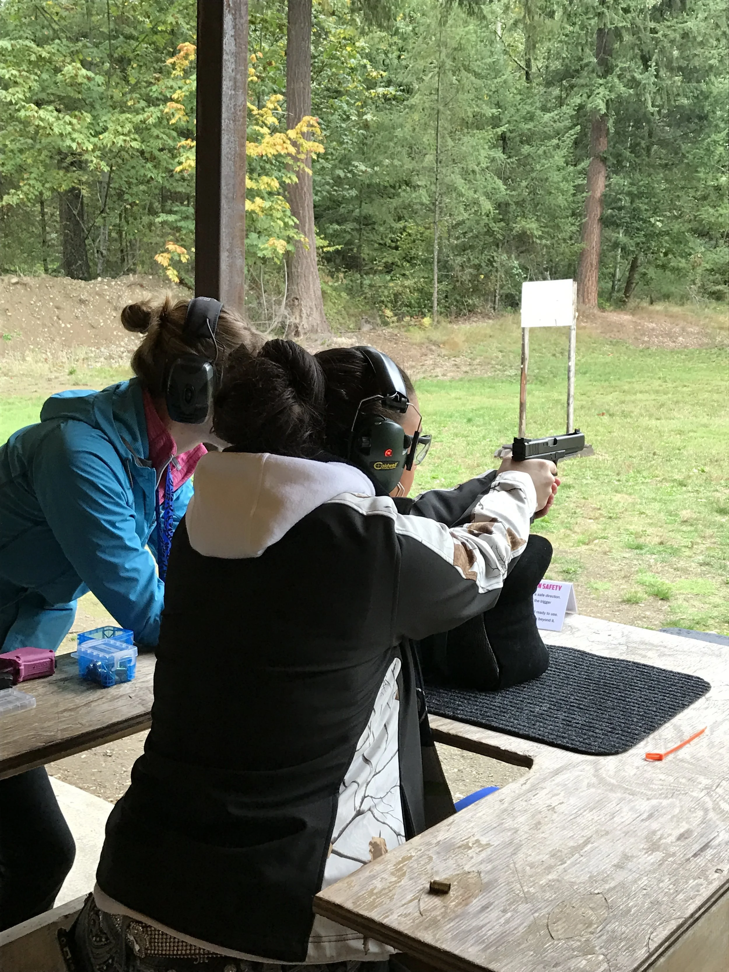 outdoor firing range near me on Basic Pistol Ladies First Firearm Training Puyallup Washington Women Pistol Course Class Women Puyallup Guns Pistols